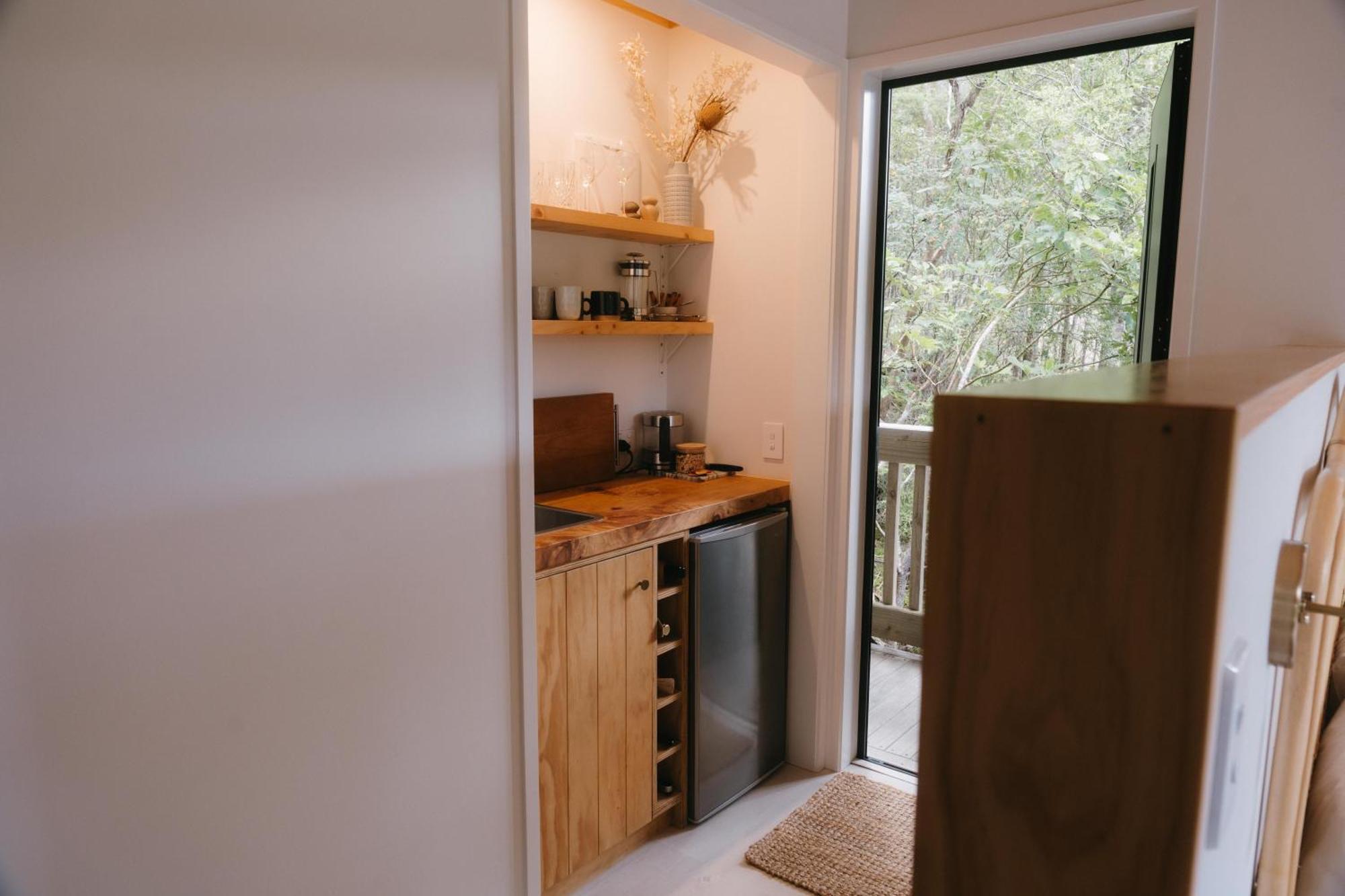 Treetop Tranquility At Rekindle Tree Houses Opua エクステリア 写真