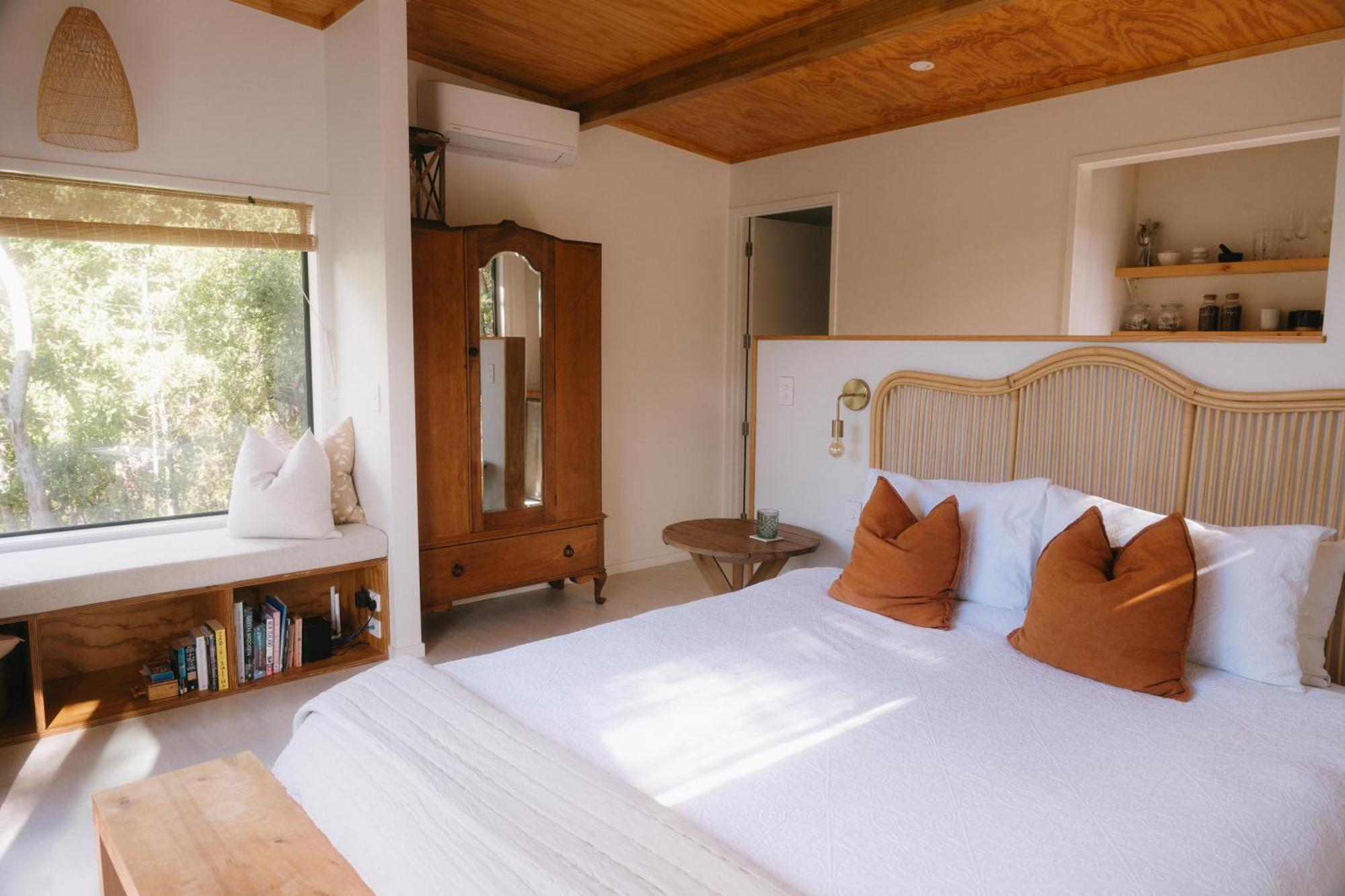 Treetop Tranquility At Rekindle Tree Houses Opua エクステリア 写真